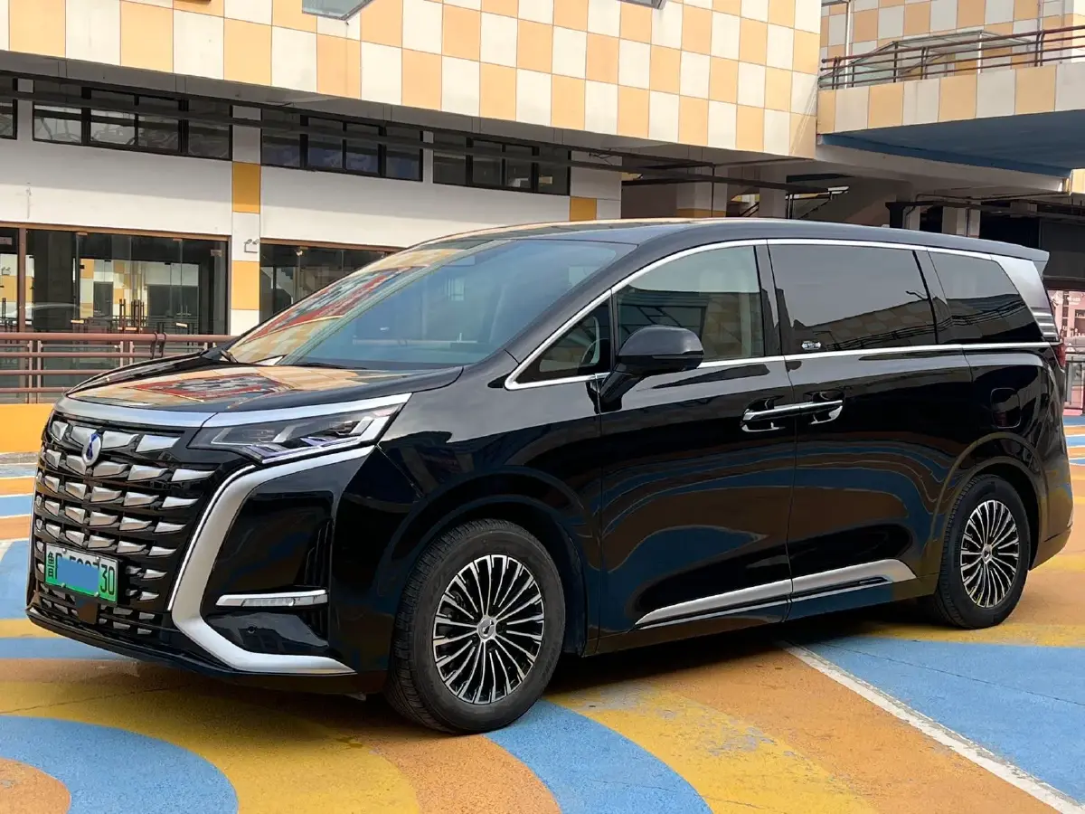 2022 Honda Odyssey 2.0L 146HP L4 E-CVT Hybrid