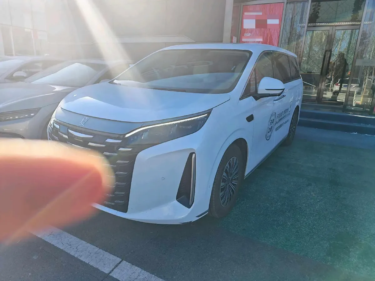 2025 BYD Xia 1.5T 156HP L4 E-CVT PHEV 36.6KWH,autocango,china used car exporter,china ev exporter,chinese used car exporter,chinese used ev exporter