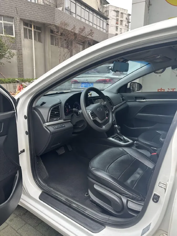 2018 Hyundai Elantra 1.6L 130HP L4 6AT,autocango,china used car exporter,china ev exporter,chinese used car exporter,chinese used ev exporter
