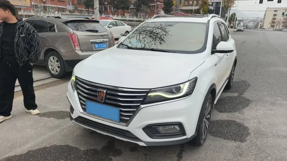2020 Roewe i6 1.5T 169HP L4 7DCT