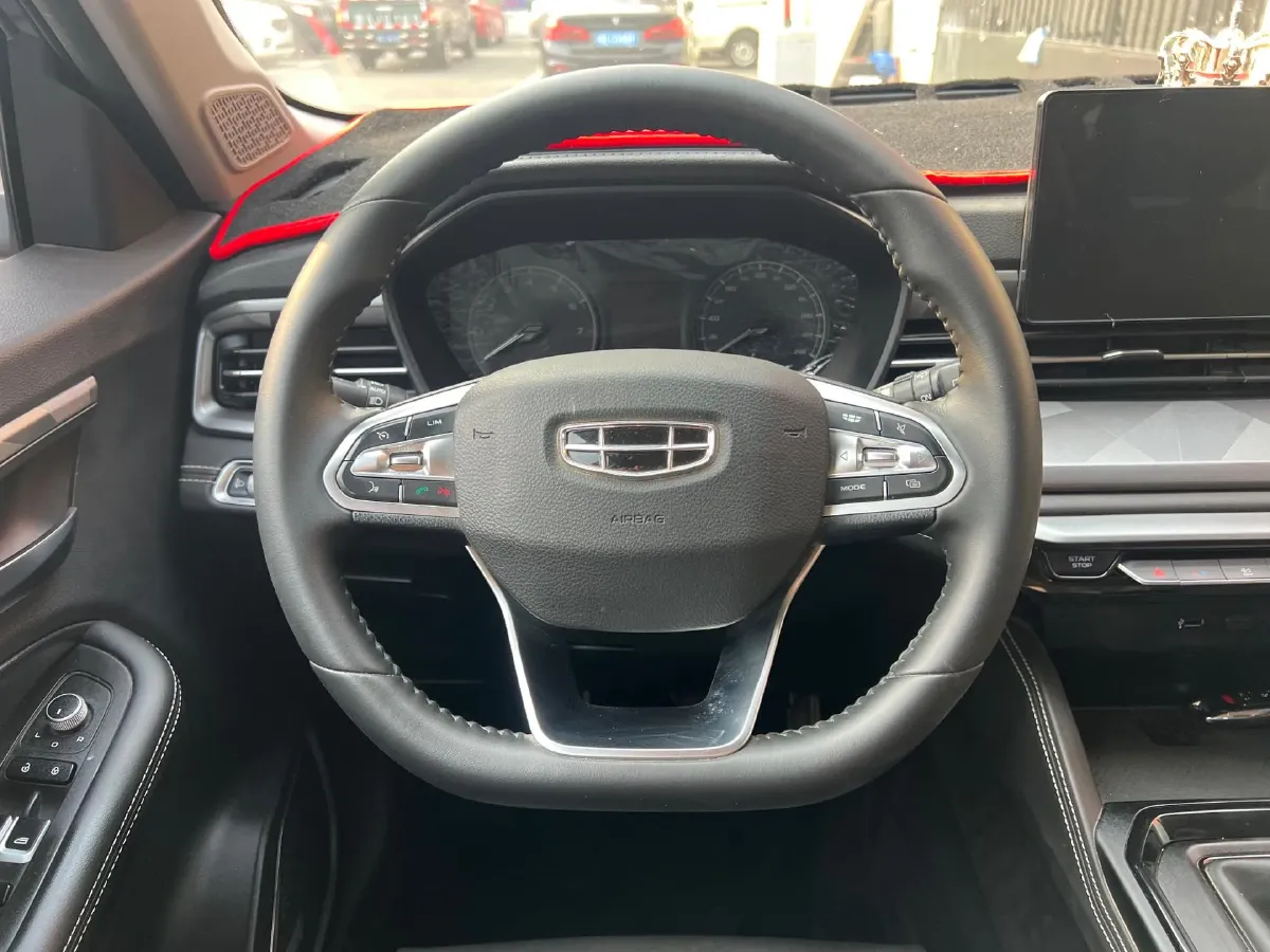 2021 Geely Vision X6 1.4T 141HP L4 6MT,autocango,china used car exporter,china ev exporter,chinese used car exporter,chinese used ev exporter