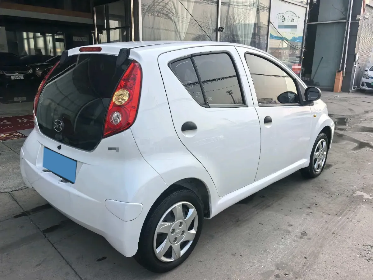 2015 BYD F0 1.0L 68HP L3 5MT,autocango,china used car exporter,china ev exporter,chinese used car exporter,chinese used ev exporter