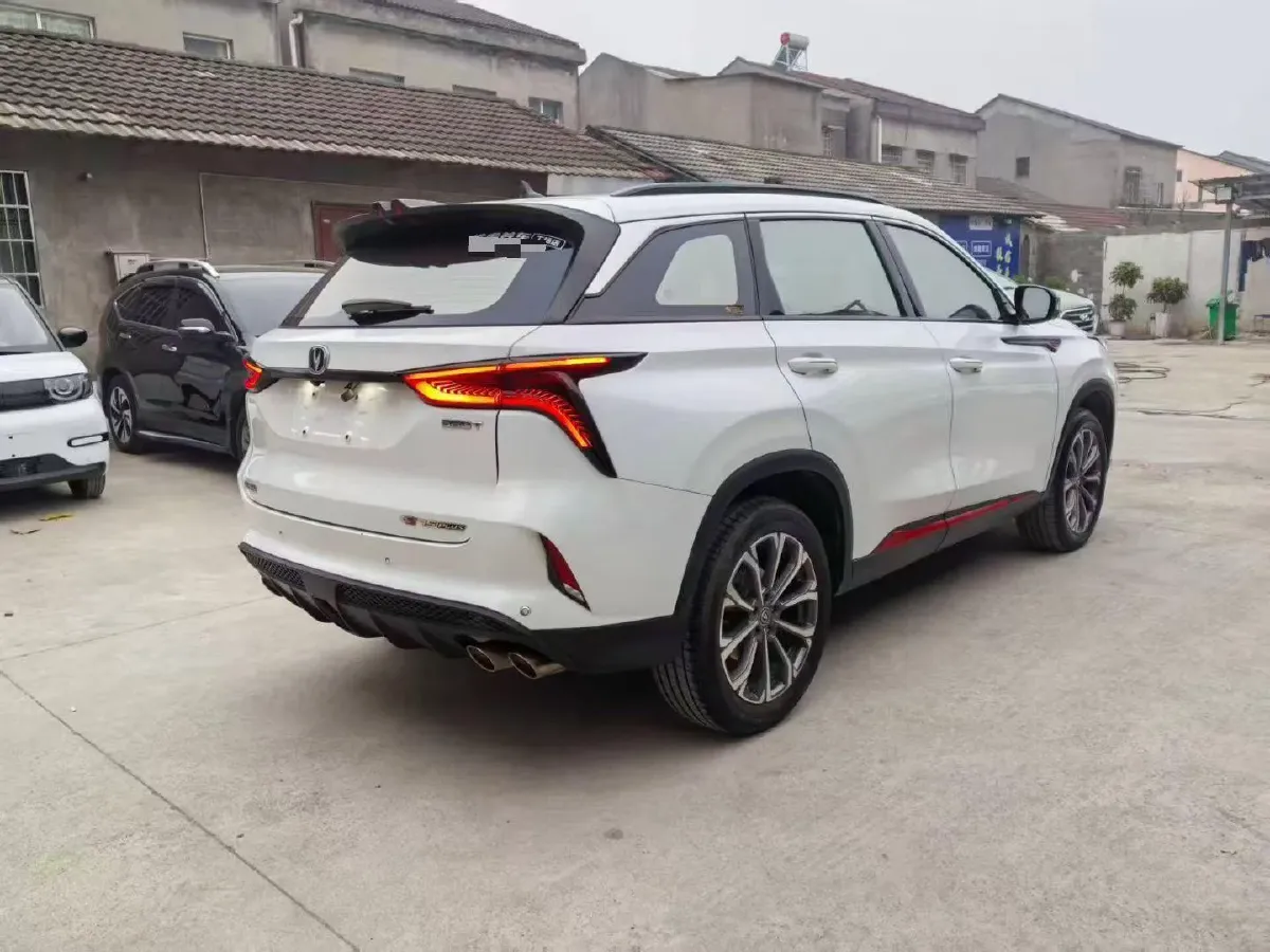 2021 ChangAn CS75 Plus 2.0T 233HP L4 8AT,autocango,china used car exporter,china ev exporter,chinese used car exporter,chinese used ev exporter