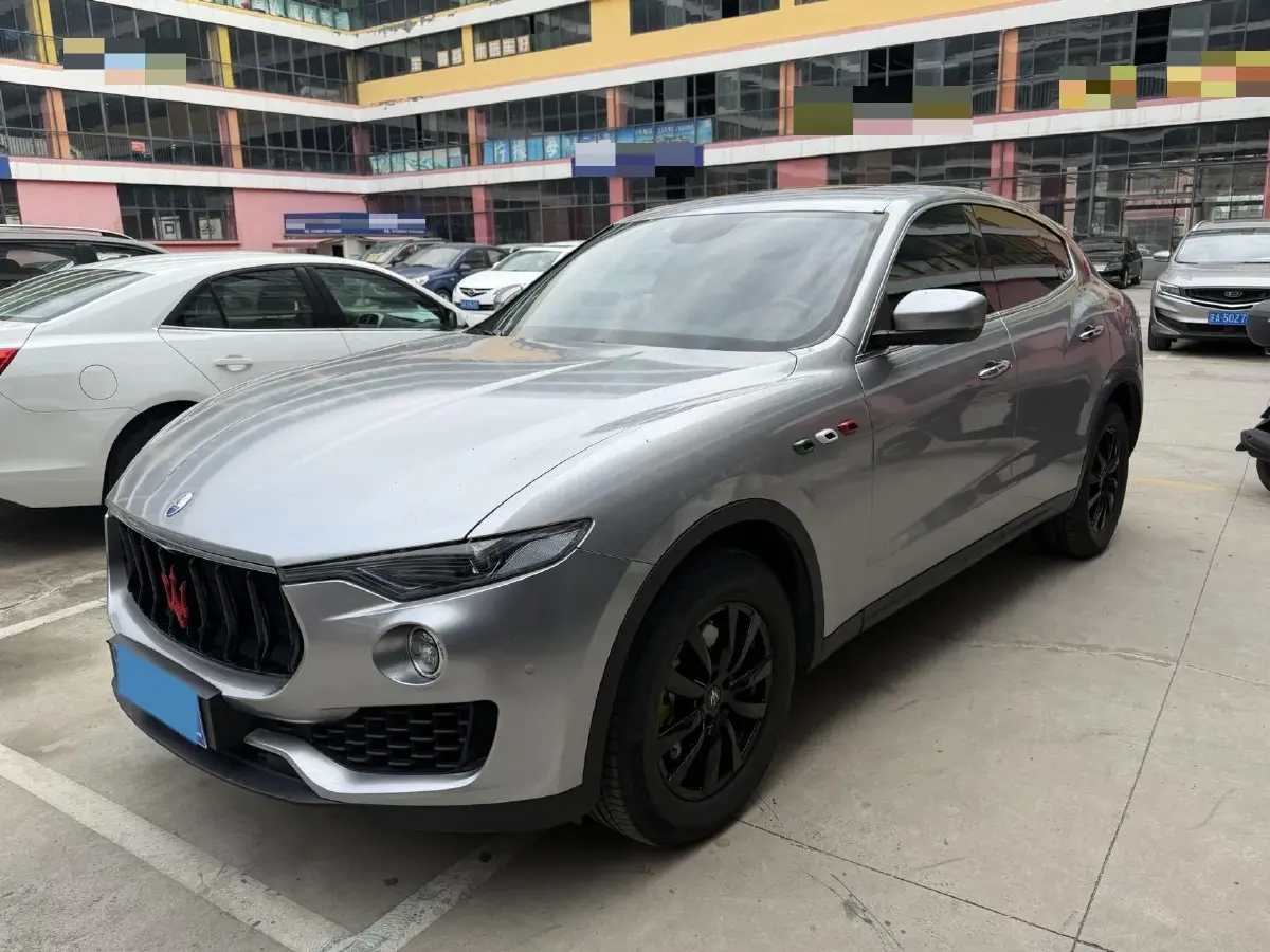 2018 Jaguar XJ 3.0T 340HP V6 8AT