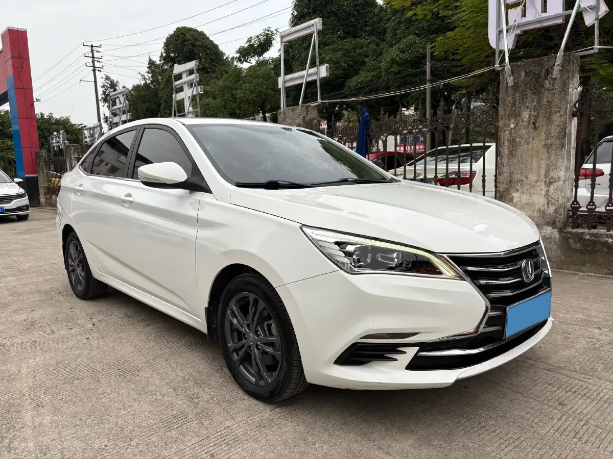2019 ChangAn Eado DT 1.6L 125HP L4 4AT,autocango,china used car exporter,china ev exporter,chinese used car exporter,chinese used ev exporter