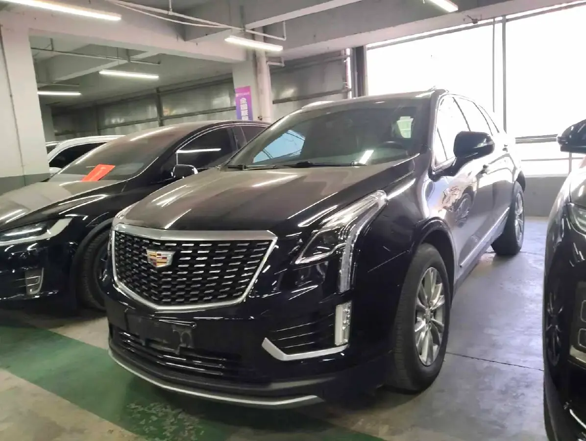 2021 Cadillac XT5 2.0T 237HP L4 9AT
