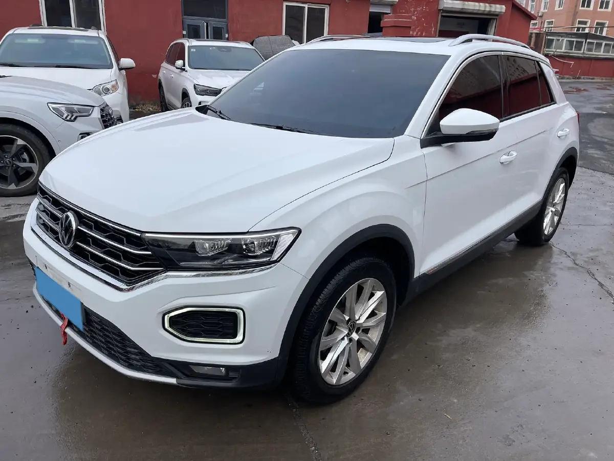 2022 Volkswagen T-Roc 1.4T 150HP L4 7DCT
