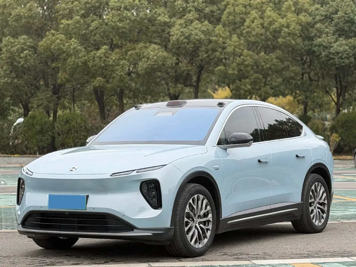 2023 NIO EC6 BEV 75KWH