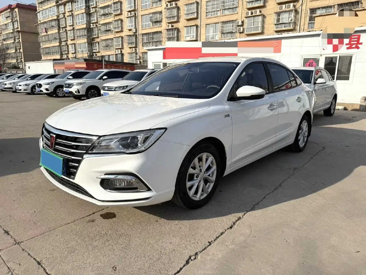 2020 Roewe i5 1.5L 120HP L4 5MT
