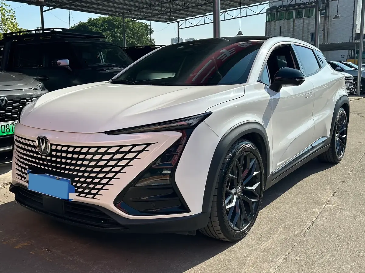 2022 ChangAn UNI-T 2.0T 233HP L4 8AT