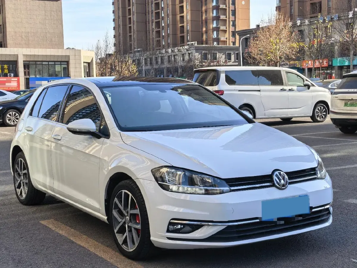 2019 Brilliance Auto V7 1.8T 231HP L4 7DCT,autocango,china used car exporter,china ev exporter,chinese used car exporter,chinese used ev exporter