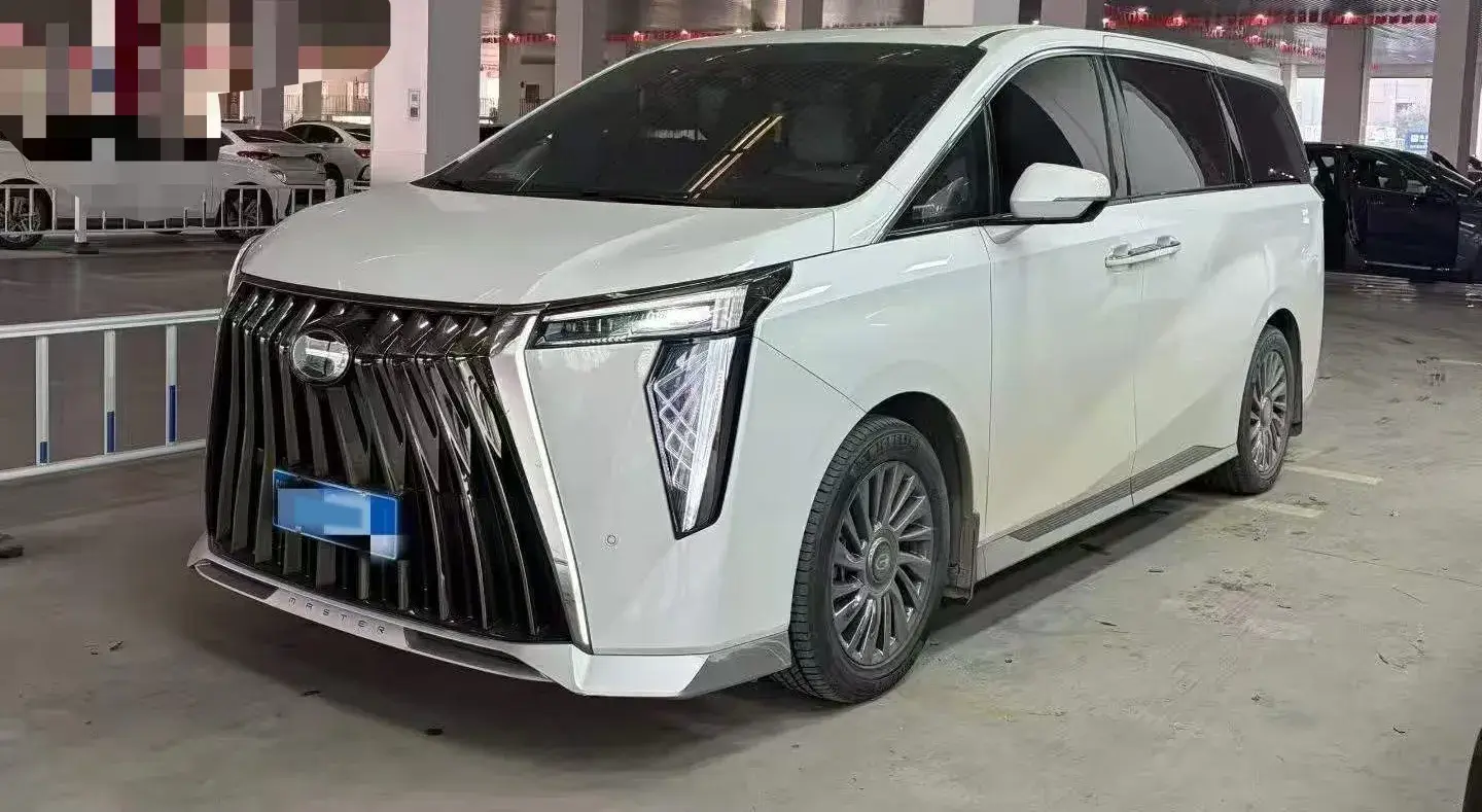 2023 GAC Trumpchi M8 2.0T 252HP L4 8AT