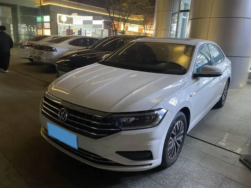 2021 Volkswagen Sagitar 1.4T 150HP L4 7DCT