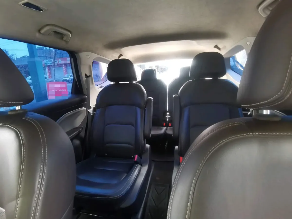 2021 Livan Maple 80v BEV 53KWH,autocango,china used car exporter,china ev exporter,chinese used car exporter,chinese used ev exporter