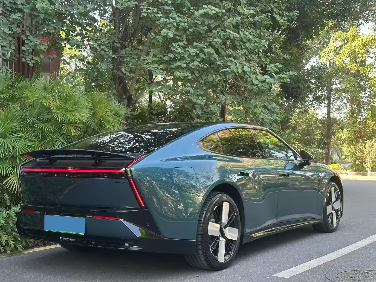 2025 Xpeng P7 BEV,autocango,china used car exporter,china ev exporter,chinese used car exporter,chinese used ev exporter
