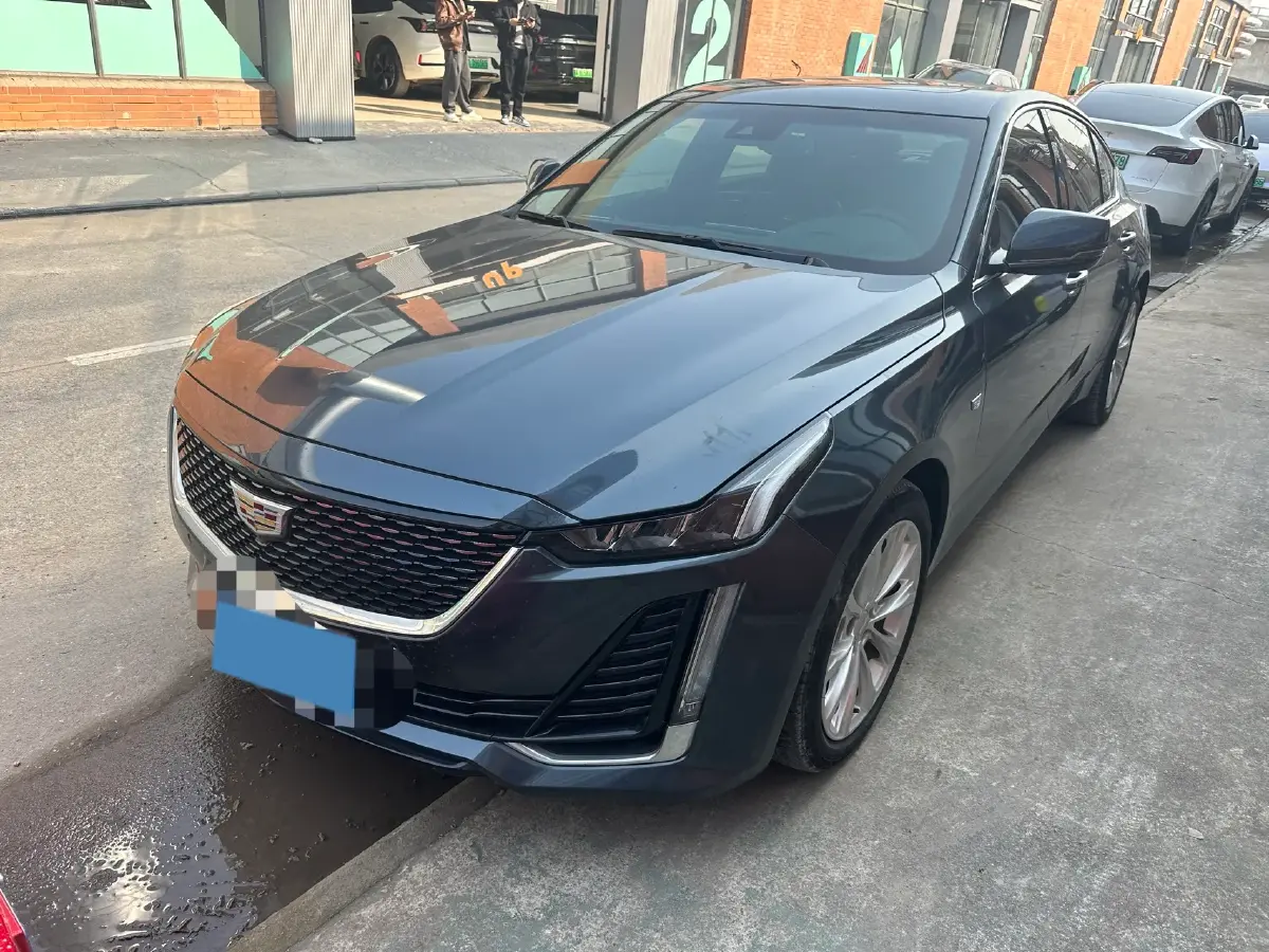 2021 Cadillac CT5 2.0T 237HP L4 10AT