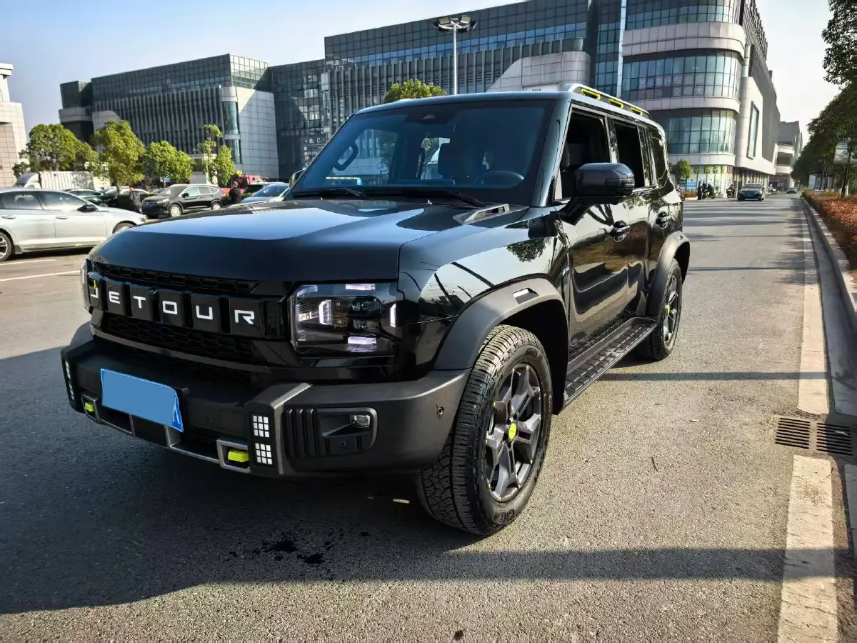 2025 Jetour ShanHai TravellerC-DM 1.5T 156HP L4 3DHT PHEV