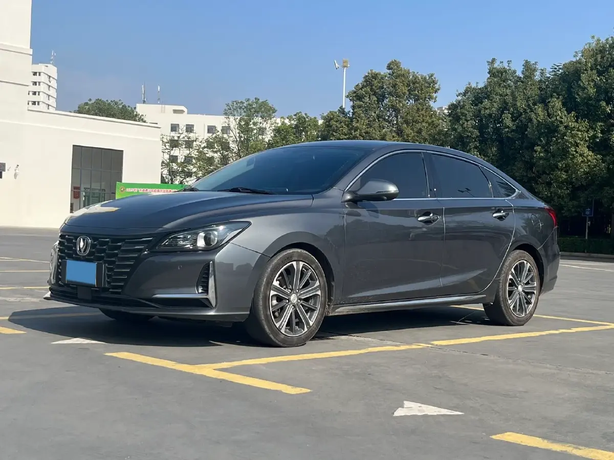 2022 ChangAn Raeton CC 1.5T 188HP L4 7DCT