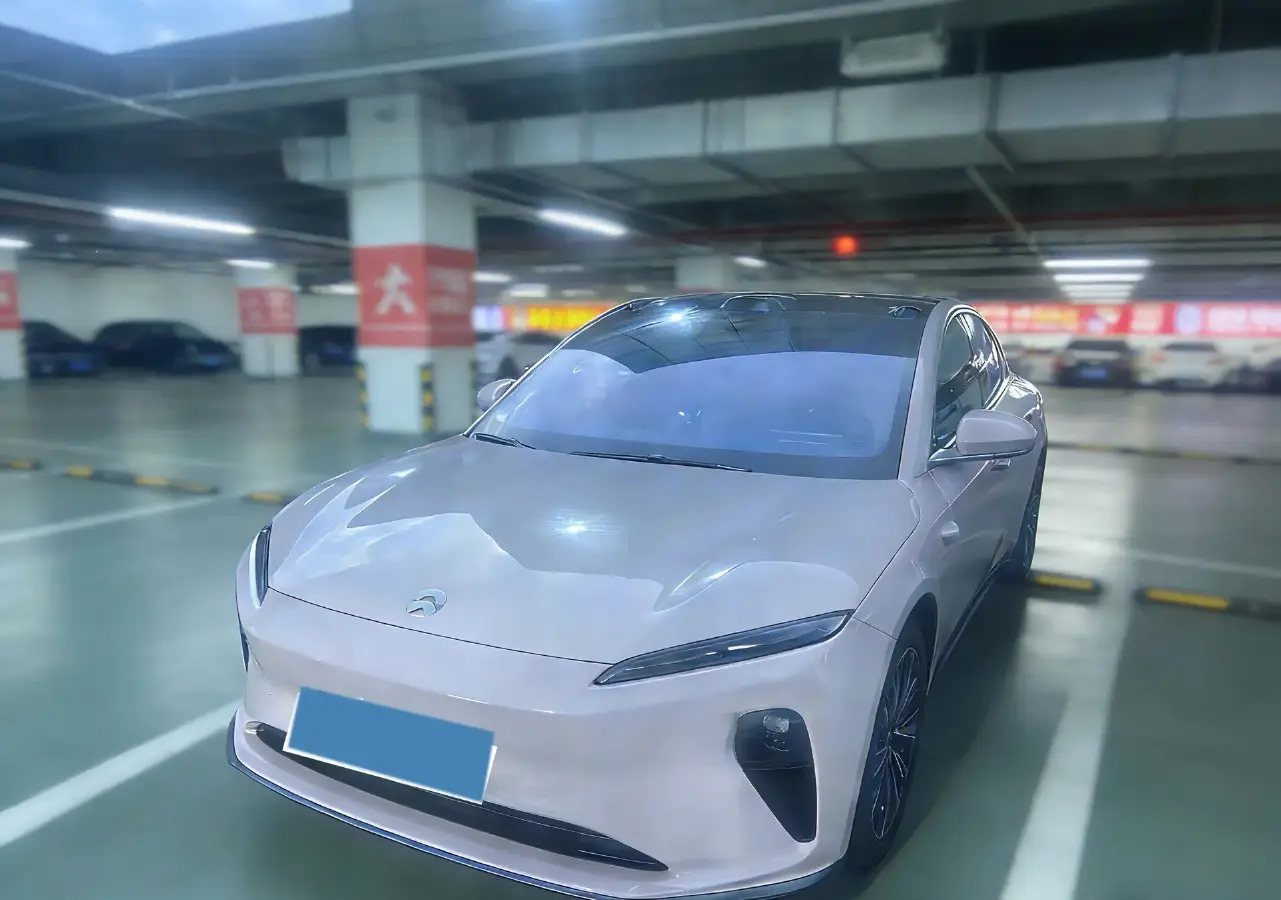 2024 NIO ET5 BEV 75KWH