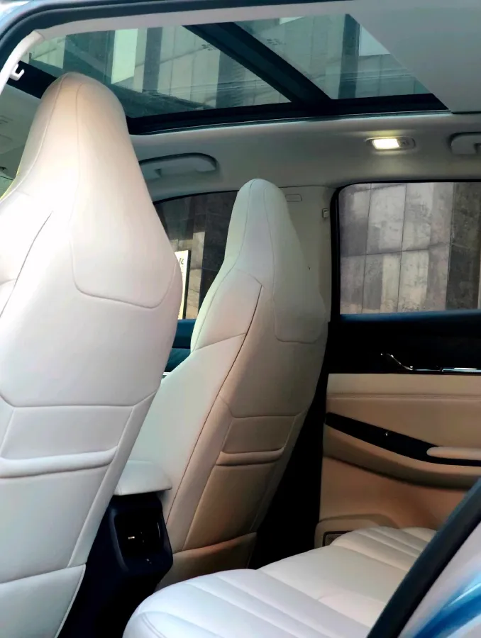 2025 HEDMOS 06 BEV,autocango,china used car exporter,china ev exporter,chinese used car exporter,chinese used ev exporter