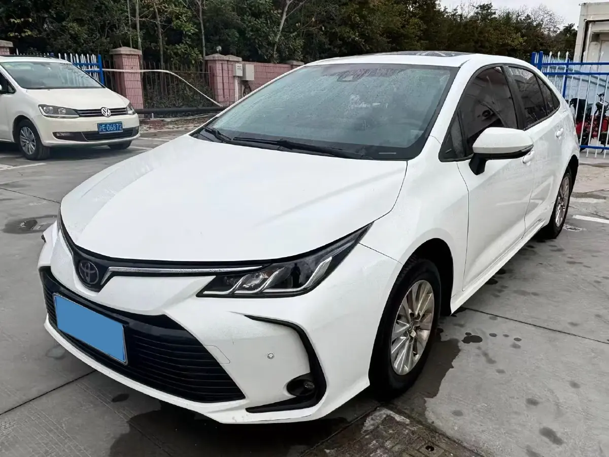 2019 Toyota Corolla 1.2T 116HP L4 CVT