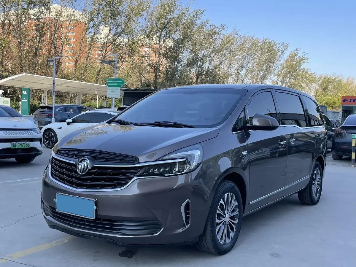 2022 Buick GL8 2.0T 237HP L4 9AT