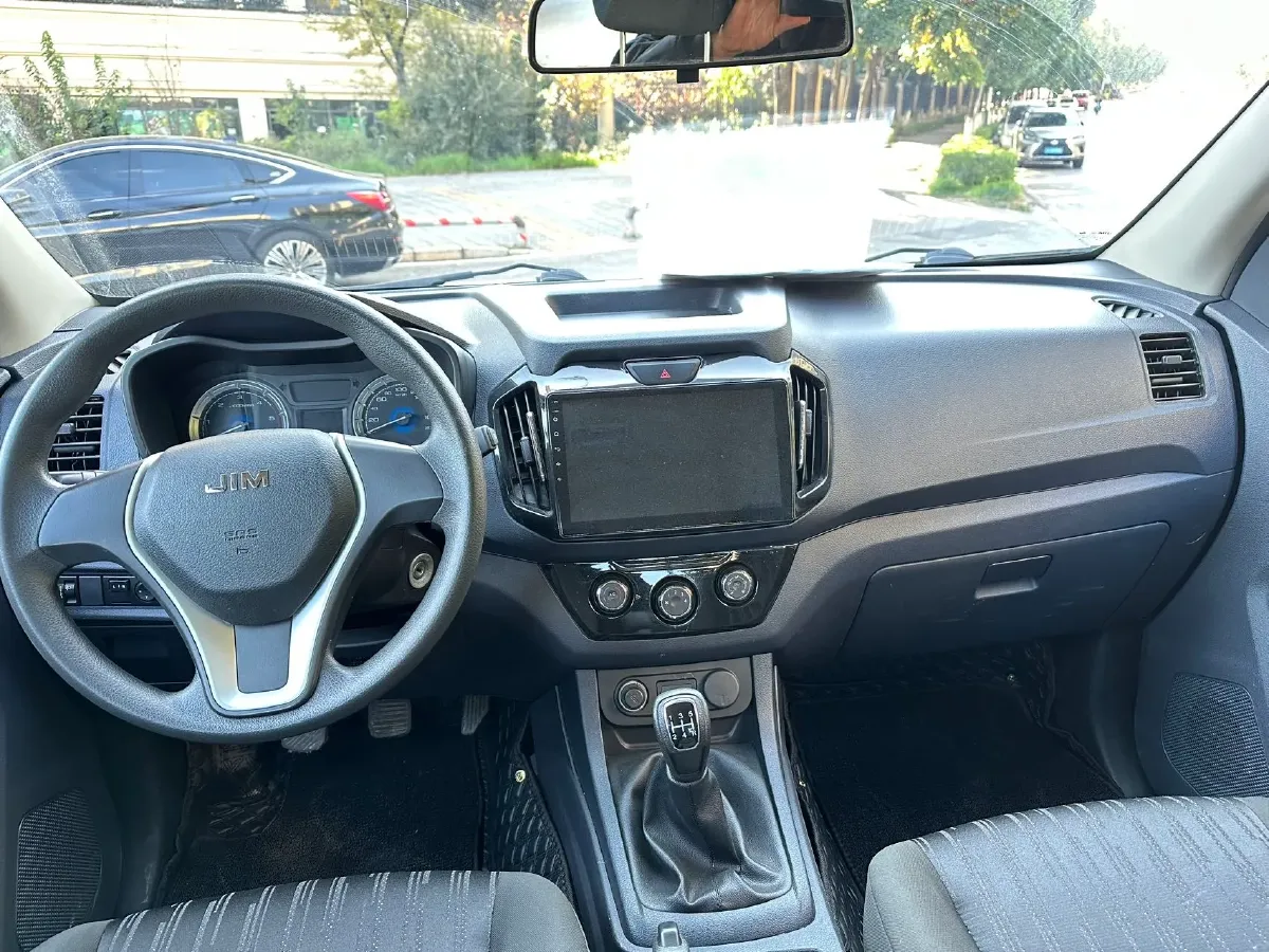 2018 Isuzu RE-MAX Jim 2.8T 116HP L4 5MT,autocango,china used car exporter,china ev exporter,chinese used car exporter,chinese used ev exporter