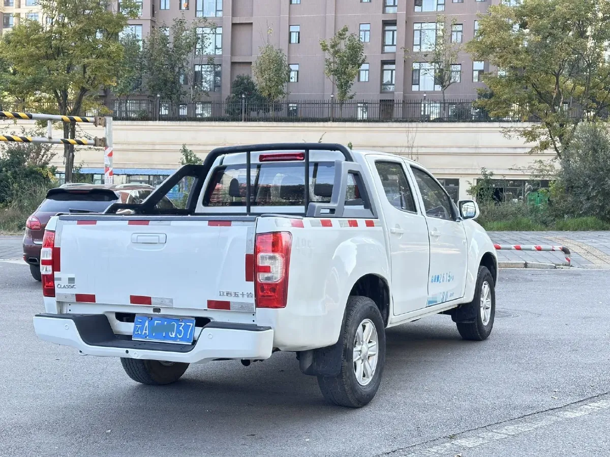 2018 Isuzu RE-MAX Jim 2.8T 116HP L4 5MT,autocango,china used car exporter,china ev exporter,chinese used car exporter,chinese used ev exporter