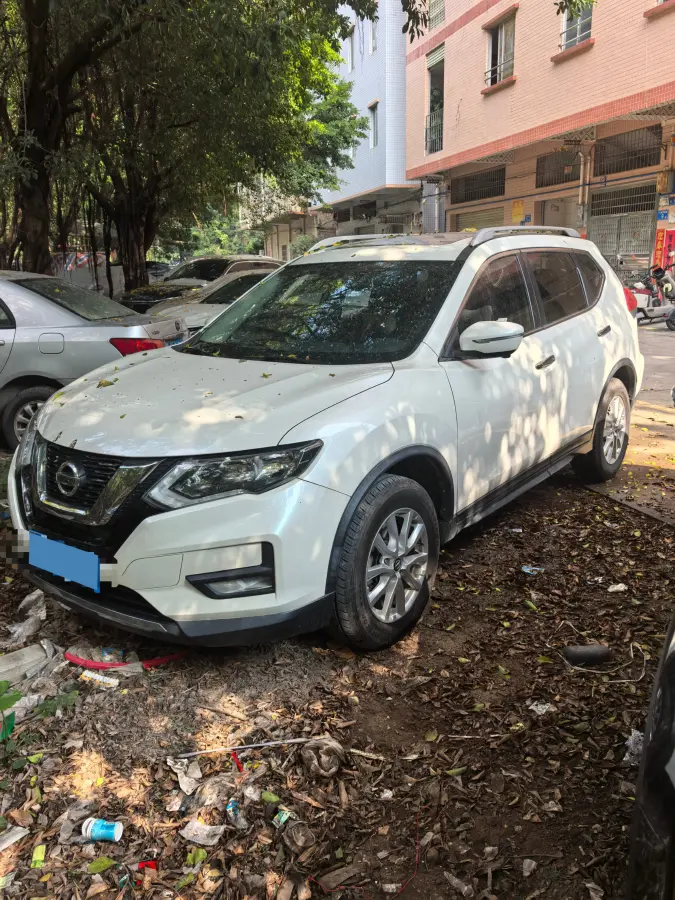 2020 Nissan X-Trail 2.0L 154HP L4 CVT