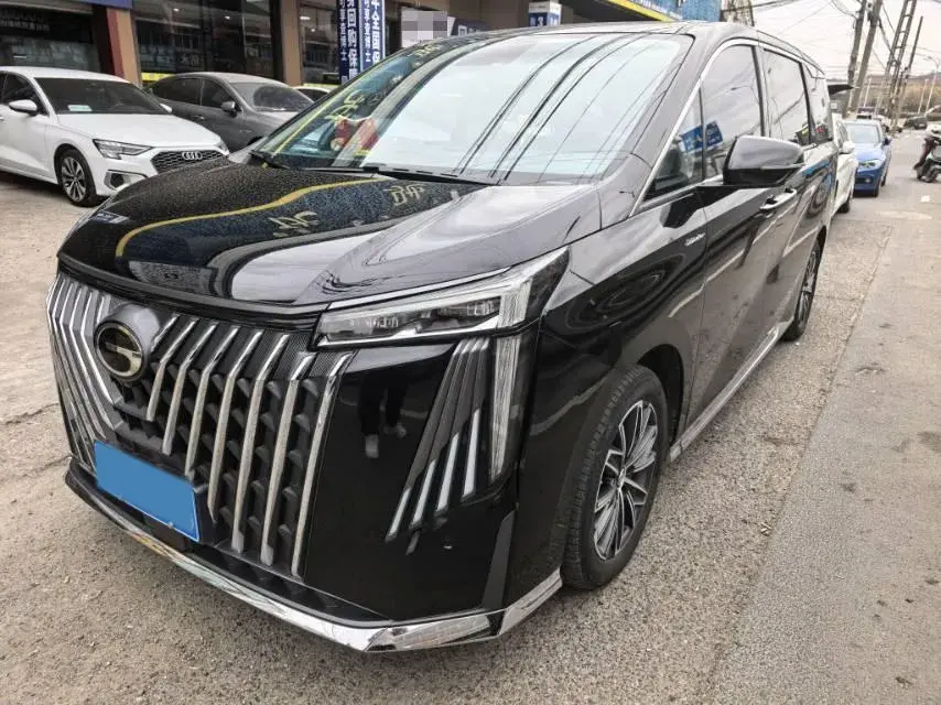 2023 GAC Trumpchi M8 2.0T 252HP L4 8AT