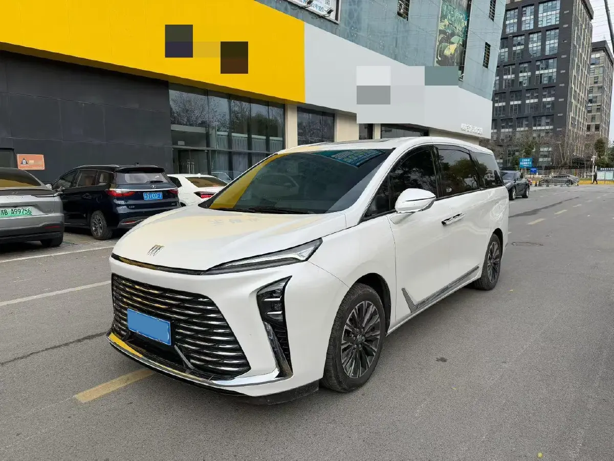 2025 Buick GL8 2.0T 237HP L4 9AT