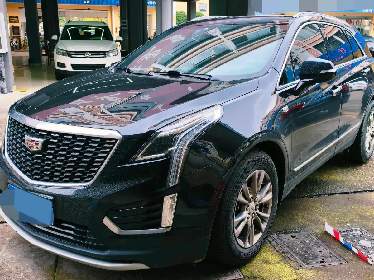 2022 Cadillac XT5 2.0T 237HP L4 9AT