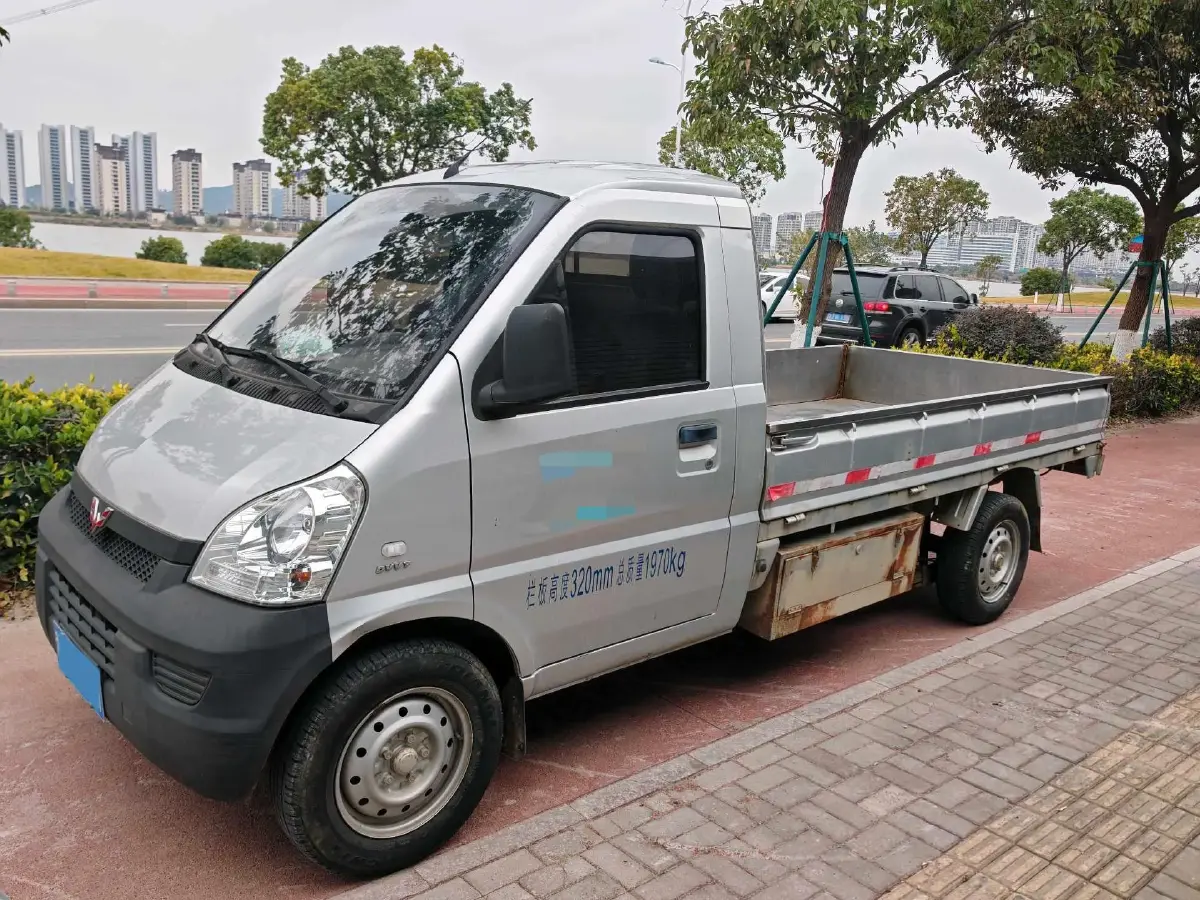 2019 WuLing RongGuang Mini Truck 1.5L 107HP L4 5MT