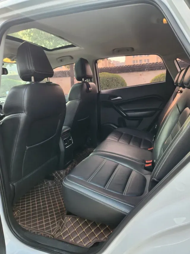 2017 MG GS 2.0T 220HP L4 6DCT,autocango,china used car exporter,china ev exporter,chinese used car exporter,chinese used ev exporter