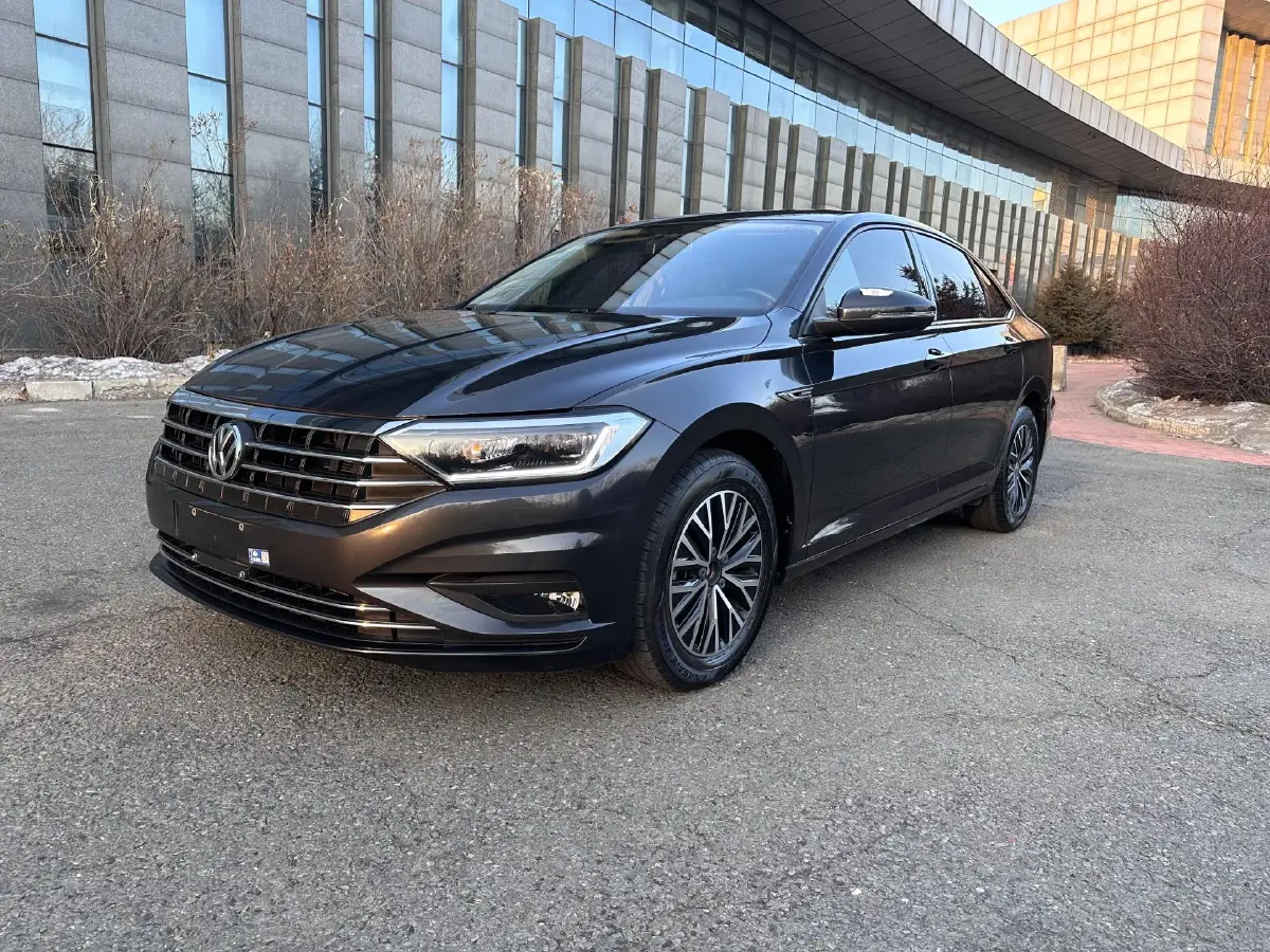 2021 Volkswagen Sagitar 1.4T 150HP L4 7DCT