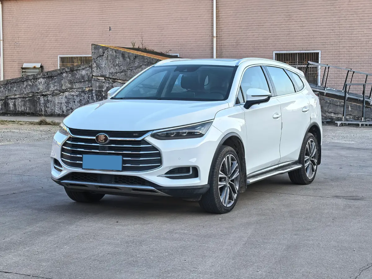 2018 BYD Tang 2.0T 205HP L4 6AT
