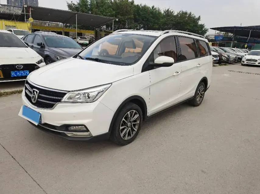 2019 BaoJun 730 1.5T 150HP L4 6MT