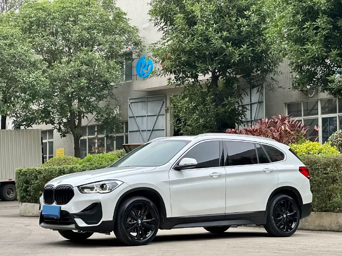 2020 BMW X1 1.5T 140HP L3 7DCT