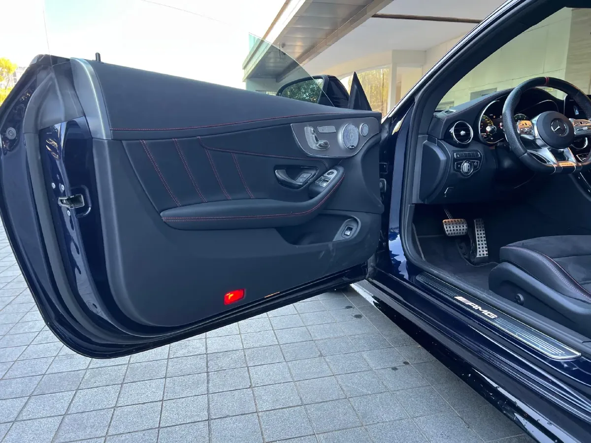 2019 Mercedes-Benz C AMG 3.0T 390HP V6 9AT,autocango,china used car exporter,china ev exporter,chinese used car exporter,chinese used ev exporter