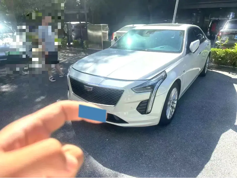 2019 Cadillac CT6 2.0T 241HP L4 10AT