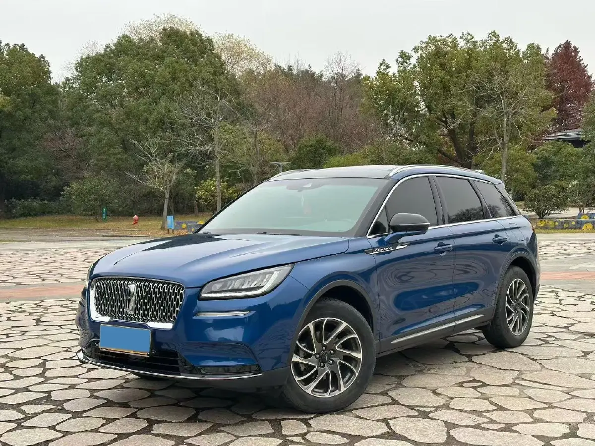 2020 Lexus CT 1.8L 99HP L4 E-CVT Hybrid