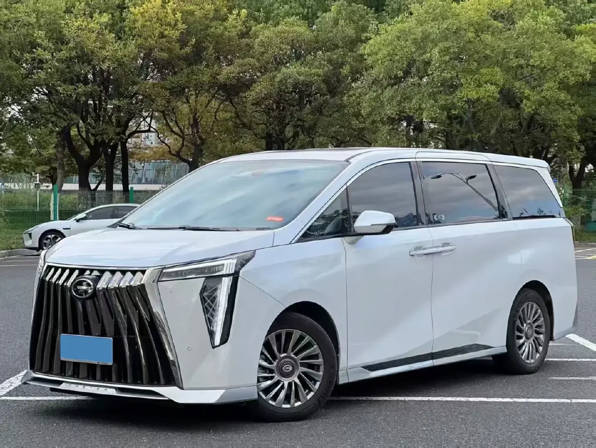 2023 GAC Trumpchi M8 2.0T 252HP L4 8AT