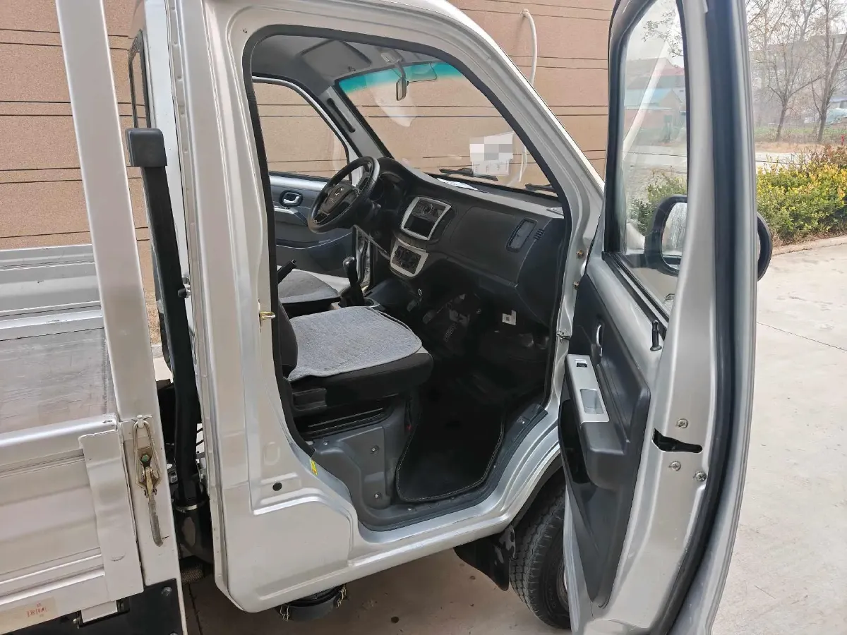 2020 DongFeng DFSK D51 1.5L 112HP L4 5MT,autocango,china used car exporter,china ev exporter,chinese used car exporter,chinese used ev exporter