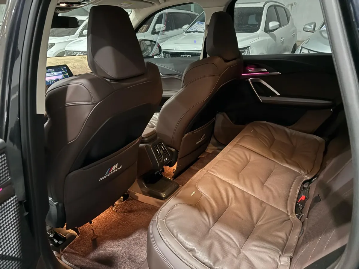 2025 BMW iX1 BEV,autocango,china used car exporter,china ev exporter,chinese used car exporter,chinese used ev exporter