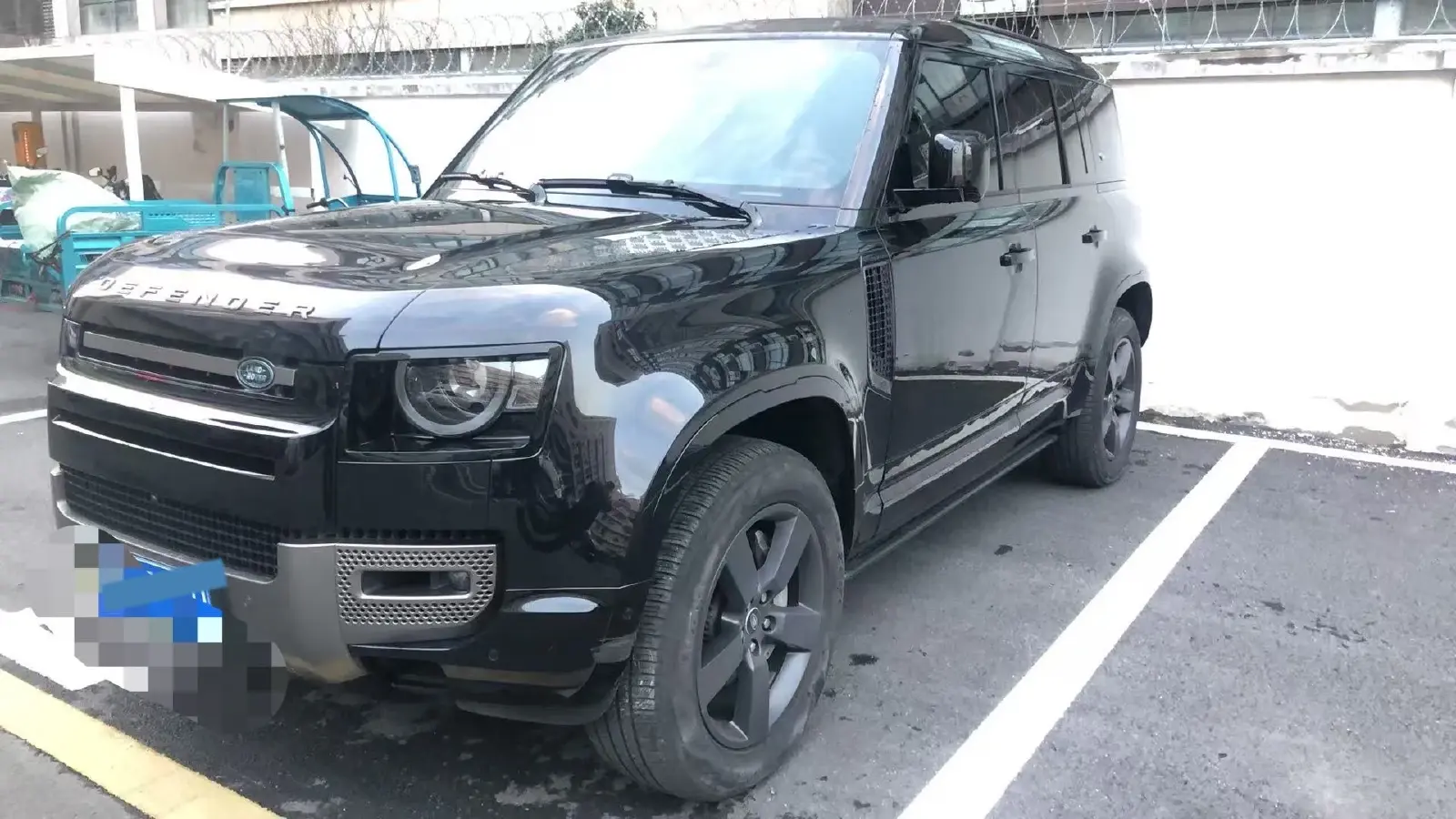 2024 Land Rover Defender 3.0T 400HP L6 8AT