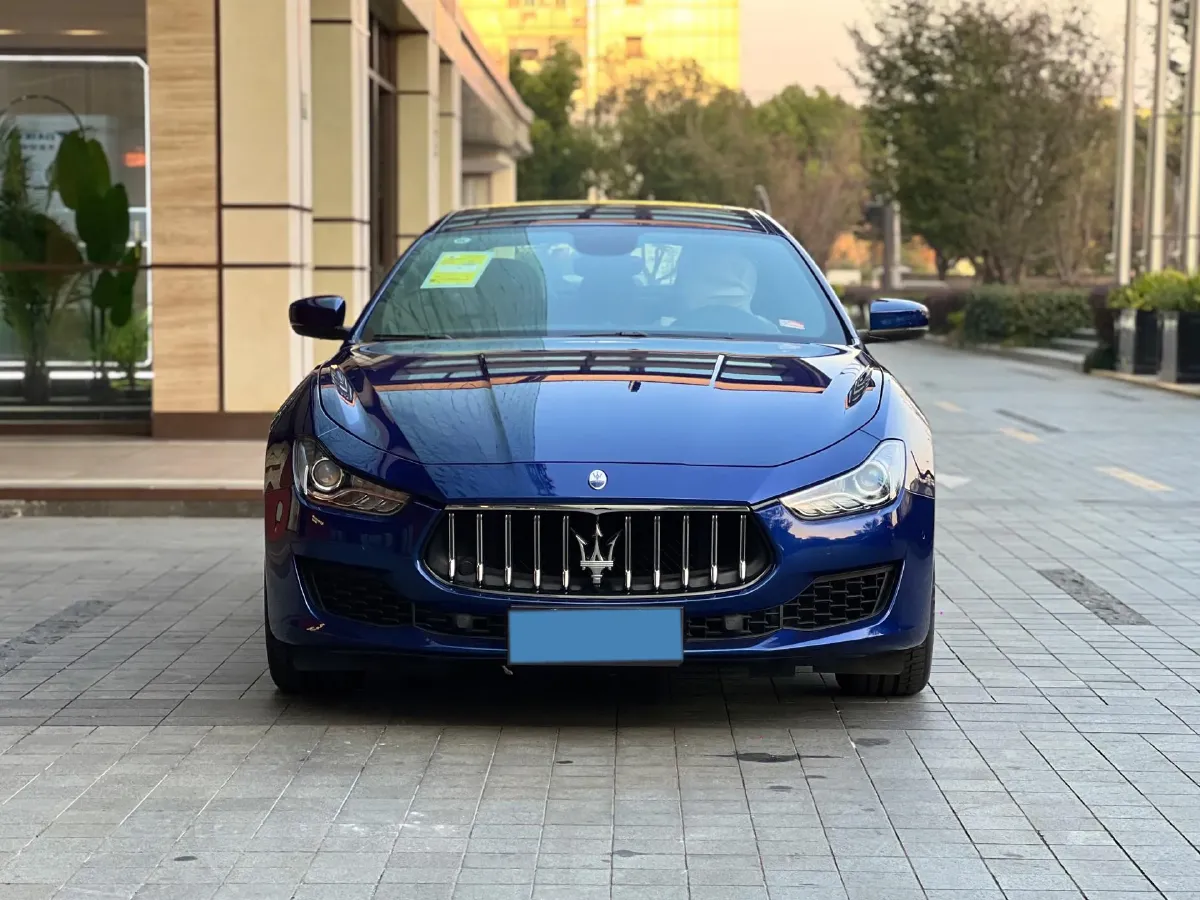 2023 Audi RS 5 2.9T 450HP V6 8AT,autocango,china used car exporter,china ev exporter,chinese used car exporter,chinese used ev exporter