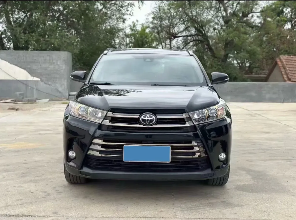 2019 HanTeng V7 1.5T 156HP L4 6AT,autocango,china used car exporter,china ev exporter,chinese used car exporter,chinese used ev exporter