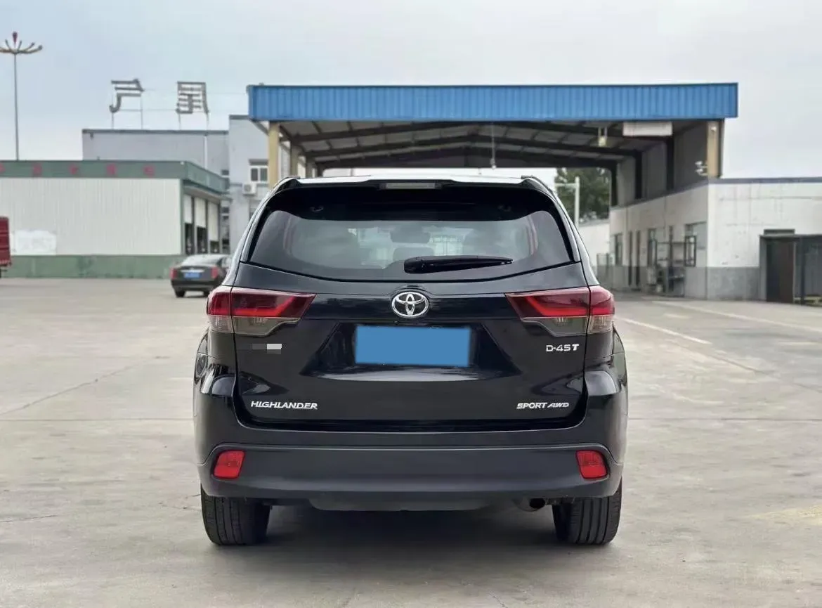 2019 HanTeng V7 1.5T 156HP L4 6AT,autocango,china used car exporter,china ev exporter,chinese used car exporter,chinese used ev exporter