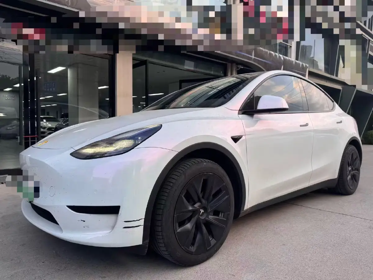 2022 Tesla Model Y BEV 60KWH