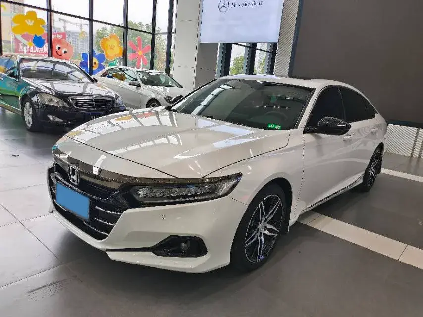 2022 Honda Accord 1.5T 194HP L4 CVT